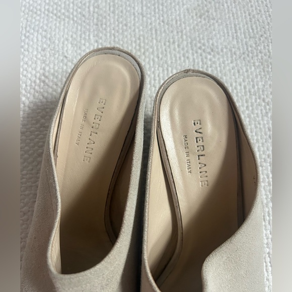 Creamy grey suede mules from Everlane (7.5) - Picture 4 of 8